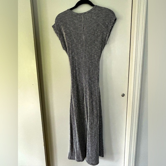 B&W Striped Midi Dress - Picture 5 of 5